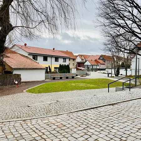 Apartamento Chorzimmer- Ambiente Am Fusse Der Burg Holzhausen (Ilm-Kreis)