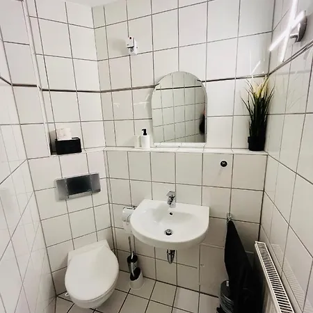 Chorzimmer- Ambiente Am Fusse Der Burg * Holzhausen (Ilm-Kreis)