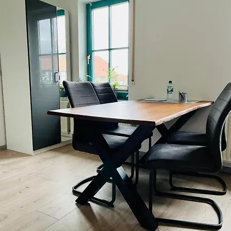 Apartamento Chorzimmer- Ambiente Am Fusse Der Burg *