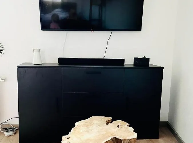 Chorzimmer- Ambiente Am Fusse Der Burg * Holzhausen (Ilm-Kreis)